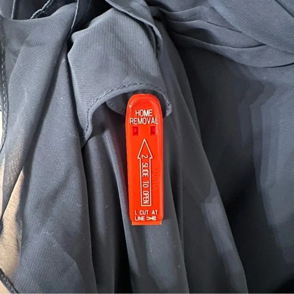 Jenny Packham 3/4 Sleeve Navy Blue Chiffon V-Neck Floor Length Gown Size 8 NWT - Picture 9 of 14